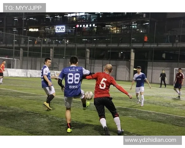 成都足球队在世界杯中的实力展现与未来发展潜力分析 成都足球队在世界杯中的实力展现与未来发展潜力分析