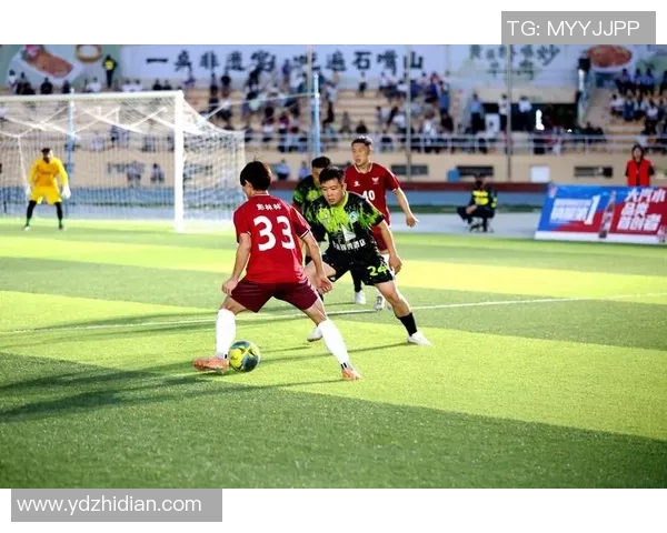 肤色黑的足球明星们如何在绿茵场上闪耀光芒与展现风采