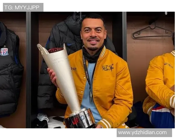 足球明星李可畅谈职业生涯与未来目标分享对足球的热爱与坚持