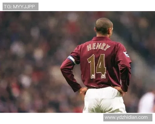 回顾荷兰足球历史上的璀璨明星与他们的辉煌成就 回顾荷兰足球历史上的璀璨明星与他们的辉煌成就